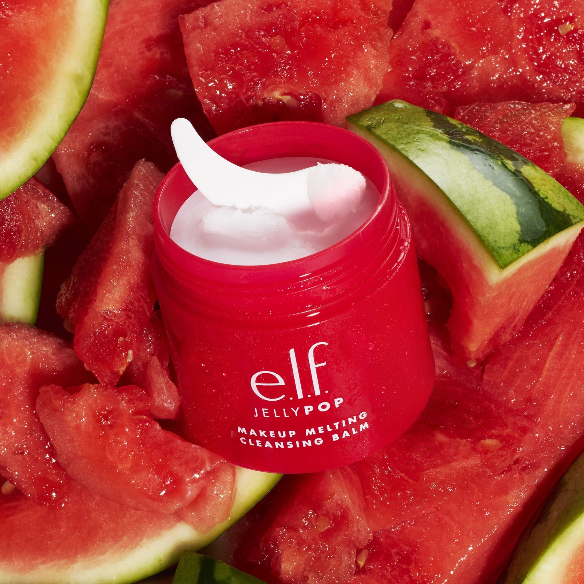 jelly-pop-makeup-melting-cleansing-balm-e6 021825_elf_JP_CleansingBalm_Texture_WATER-OPEN_PLATE_186_IGF.jpg