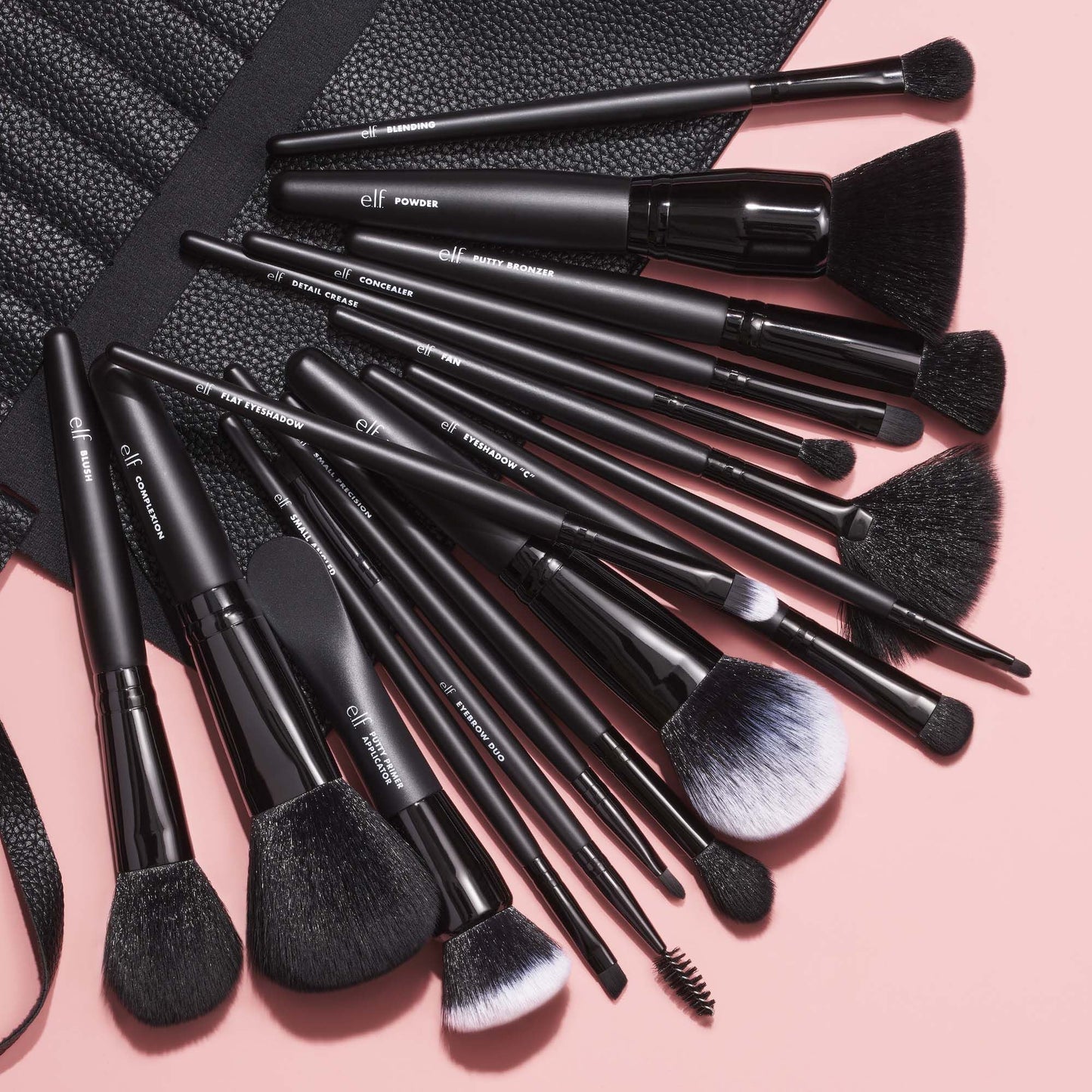 17-piece-ultimate-makeup-brush-set-and-travel-roll-o4 042423_UltBrushSet_V1_Main-2_IGF.jpg