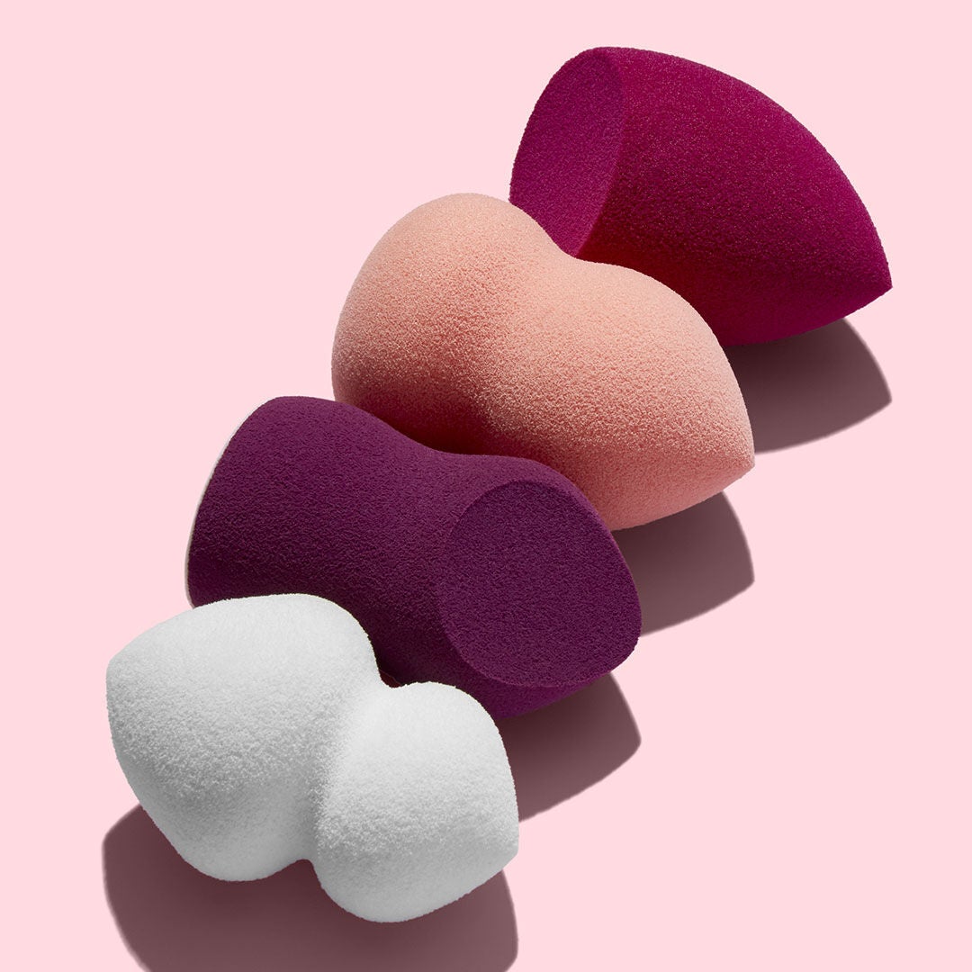 blending-sponge-peach-q9 0619_SocialIGF_Sponges3.jpg
