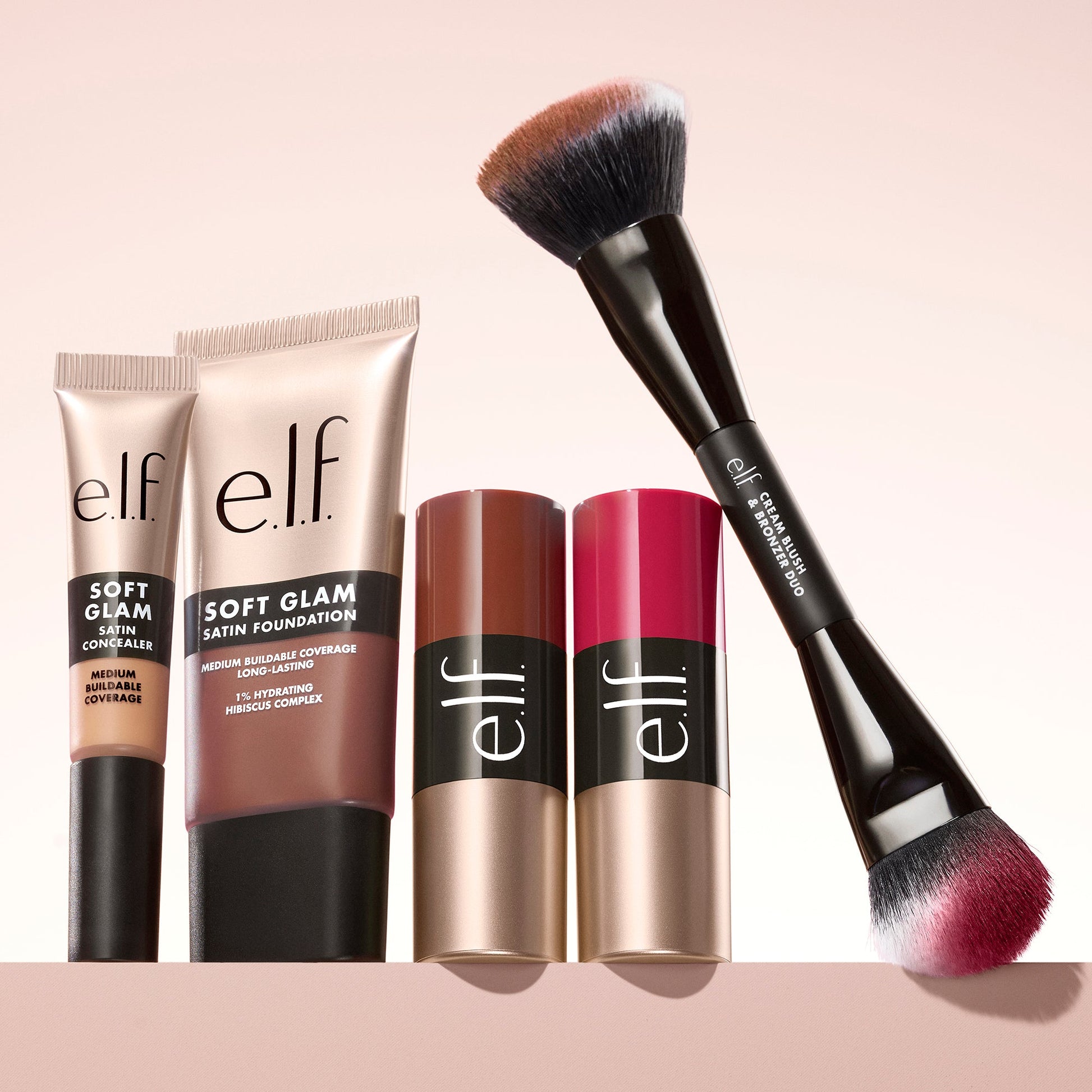 soft-glam-cream-bronzer-w3 100225_SoftGlam_Family_0599_MAIN_CLEAN_FOCUS_01_w3QC_RGB_f3dcb263-f98f-4d5c-ab4c-e8d60f7f76c9.jpg