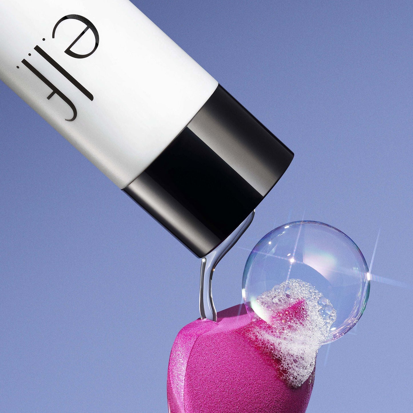 clean-queen-liquid-brush-and-sponge-cleaner-n6 111124_elf_CleanQueen_Tools_0032_MAIN-HELICON_358_w2QC_IGF.jpg
