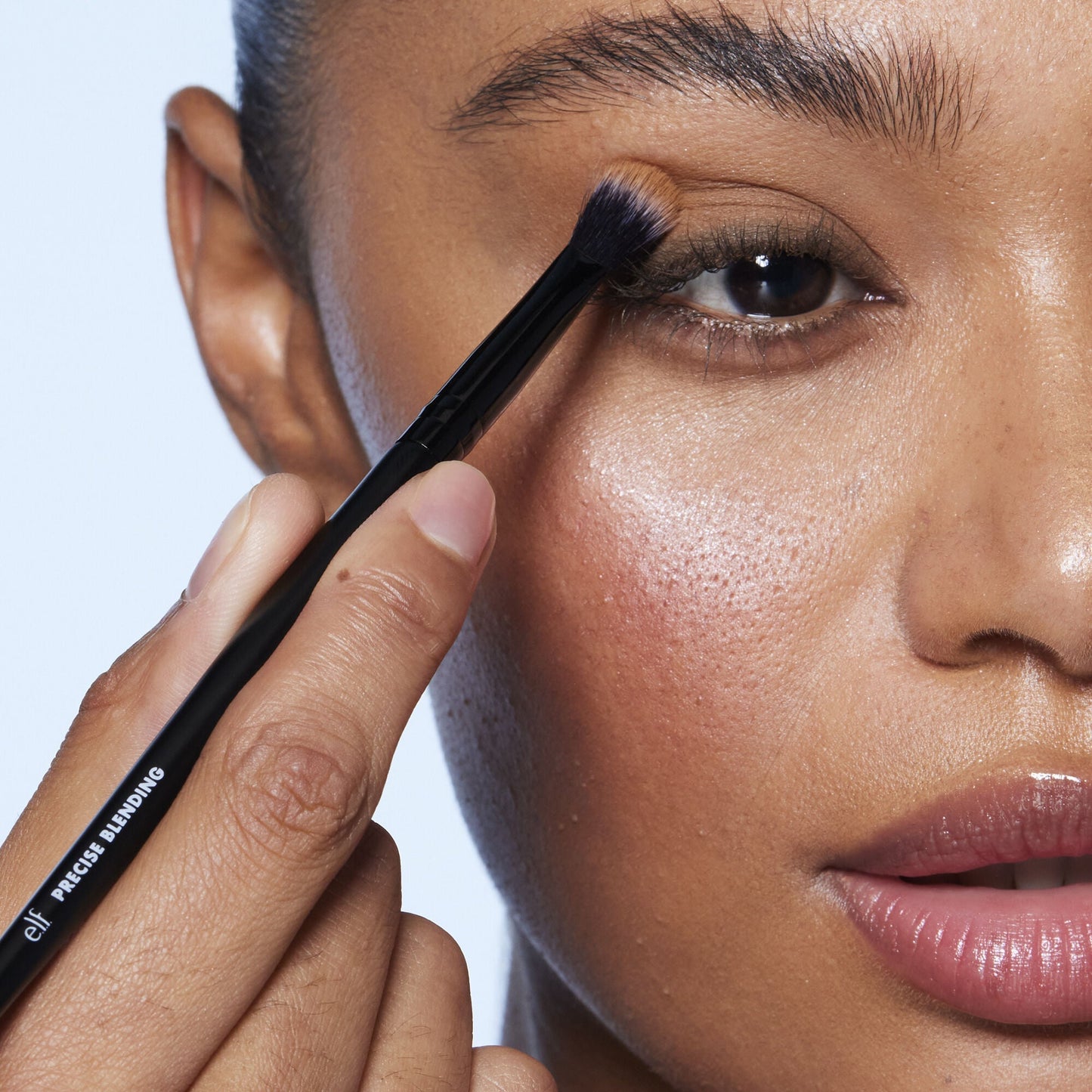 precise-blending-brush-l6 81284_Tapered_Blending_Brush.jpg