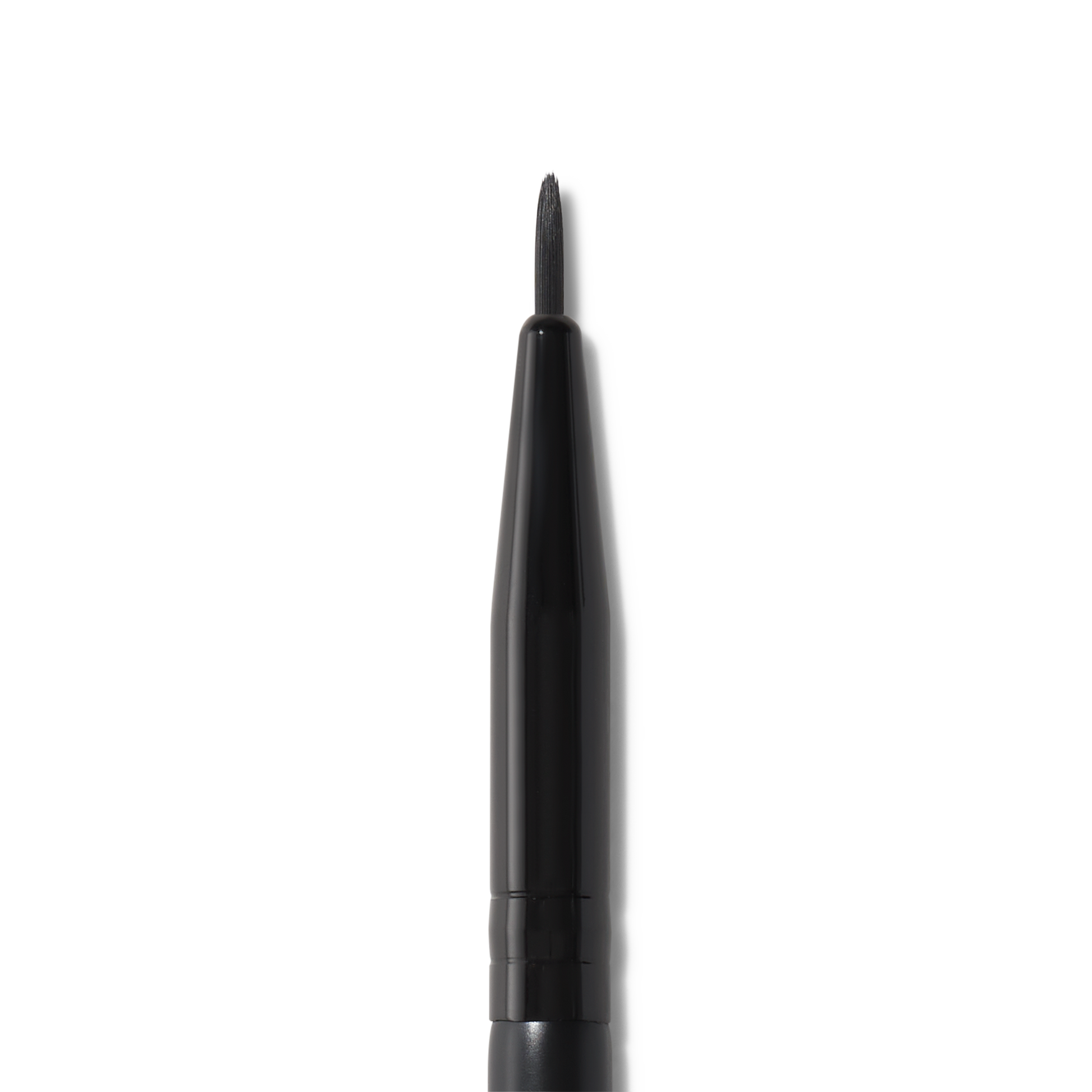 ultra-fine-eyeliner-brush-d8 81915_detail_R.png