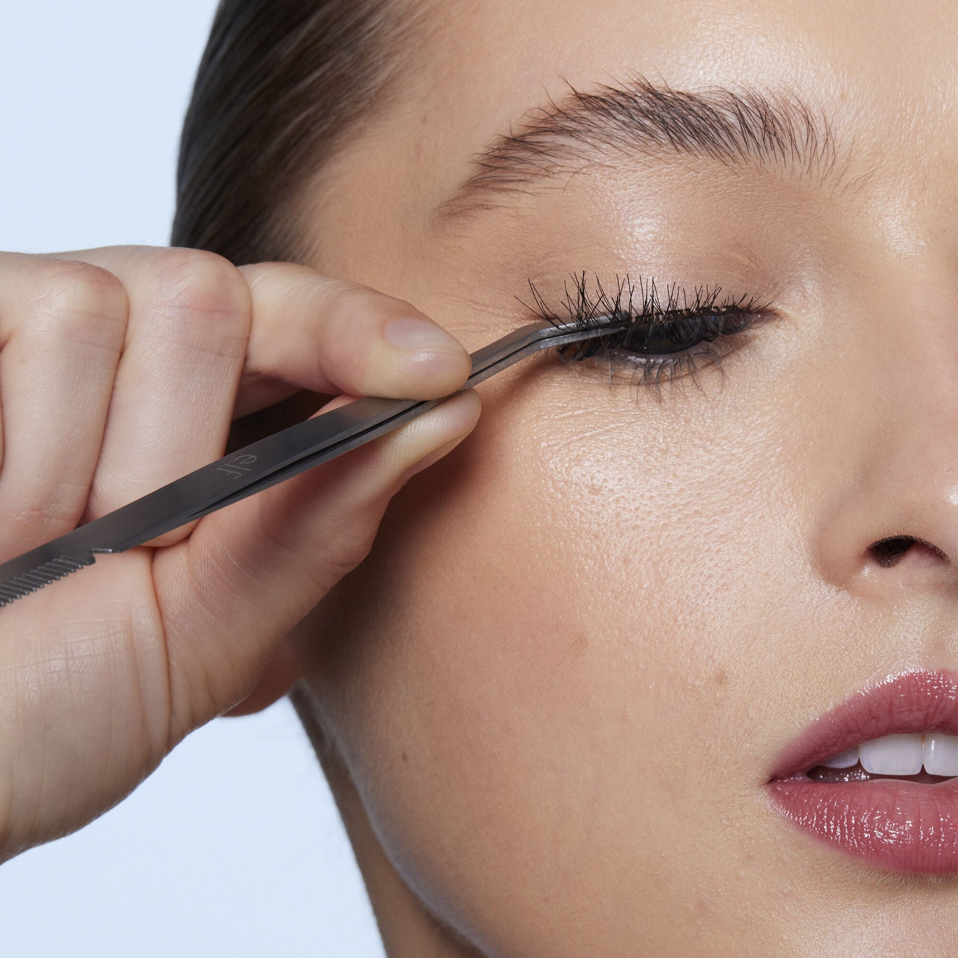 false-eyelash-applicator-a4 84093_False_Lash_Applicator.jpg