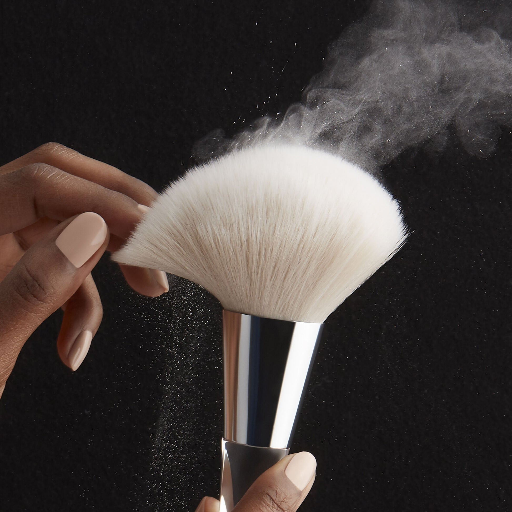 precision-powder-brush-i4 85307_PrecisionPowderBrush_V2_133.jpg