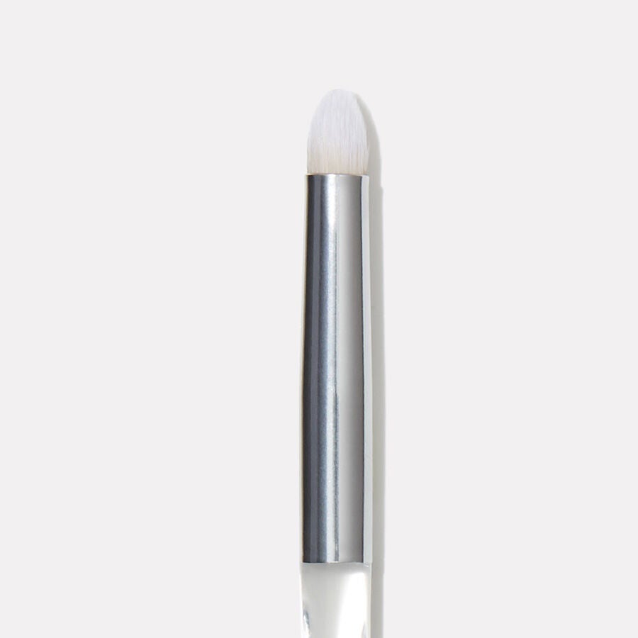 precision-smudge-brush-x7 85311_BeautifullyPreciseSmudgeBrush_2.jpg