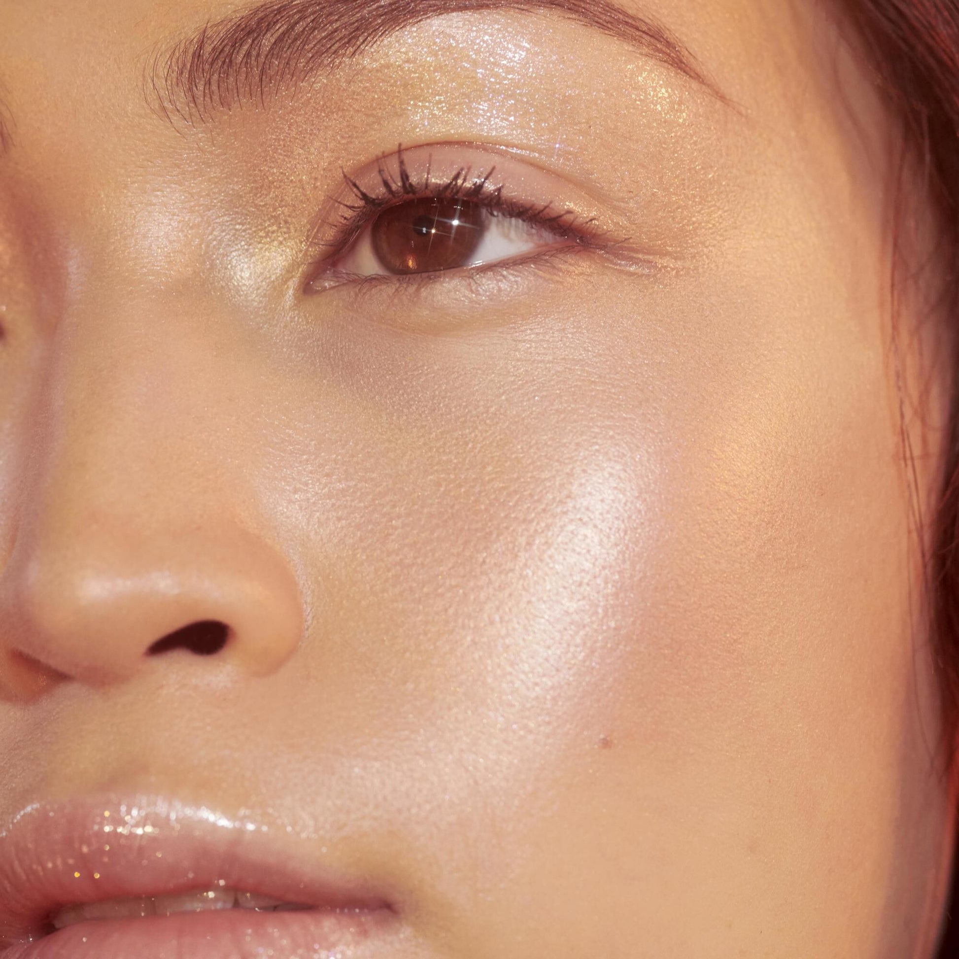 highlighter-brush-i7 crystal_OM_Jacqueline_782_square.jpg